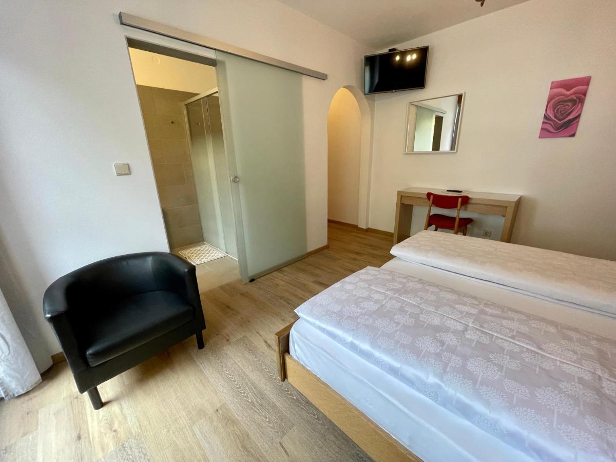 Pension Garni Transit Vipiteno Bagian luar foto